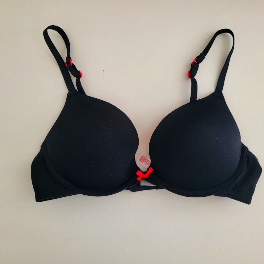 Xhilaration Black / Pink Perfect T Shirt Push Up Bra 34B